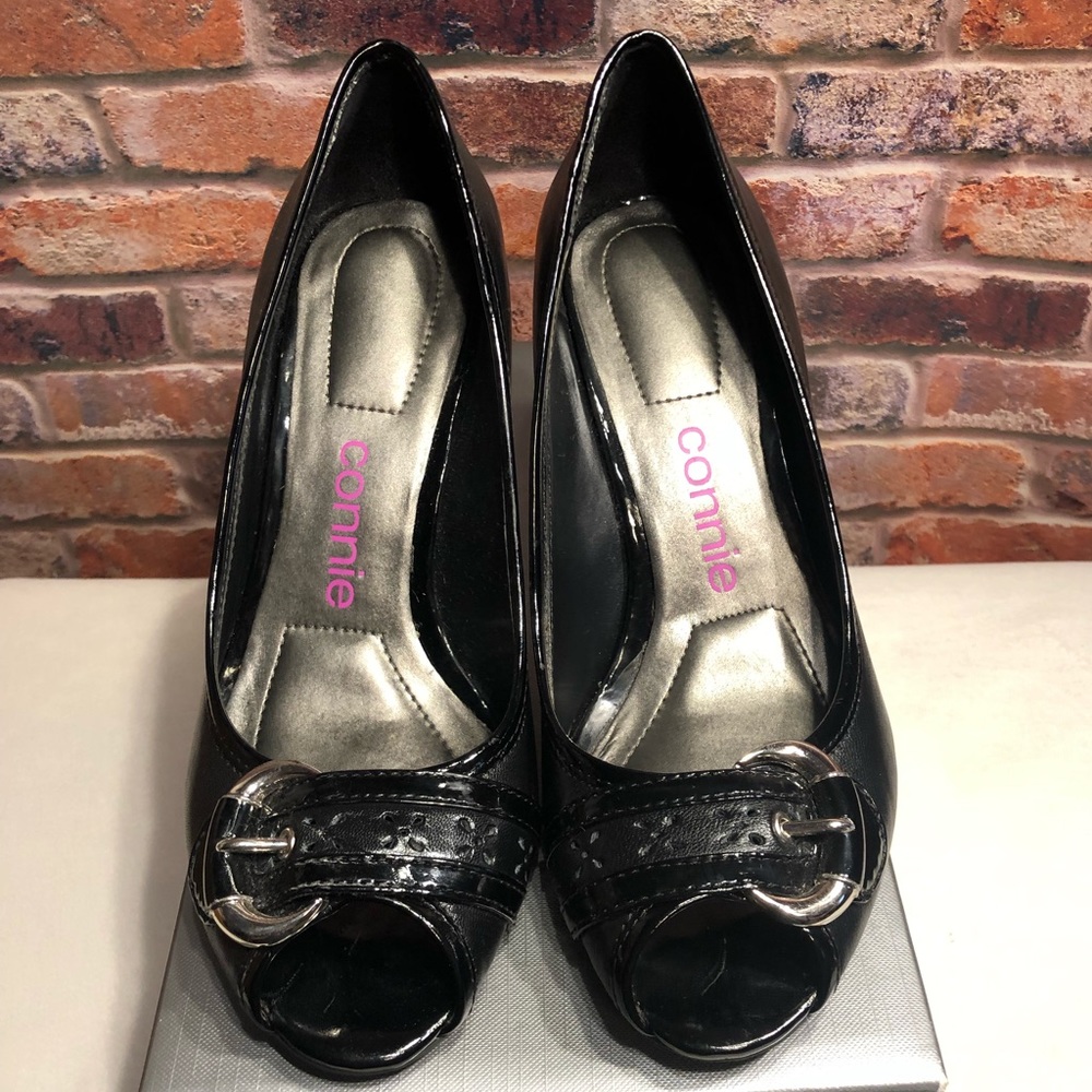 Connie Black Lolita pumps 6M